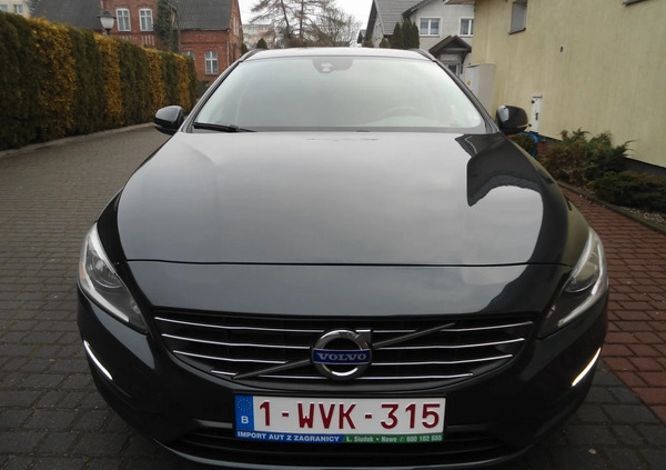 Volvo V60 cena 38600 przebieg: 263000, rok produkcji 2013 z Nowe małe 631